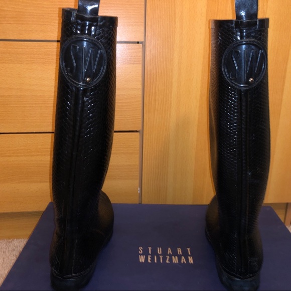 Stuart Weitzman AMAZONIA Snake Textured Tall Designer Rubber Rain Boots - Picture 1 of 8